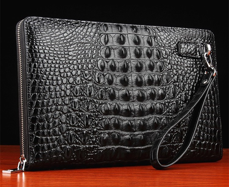 Ví Clutch cầm tay một khóa da Cá Sấu cỡ vừa